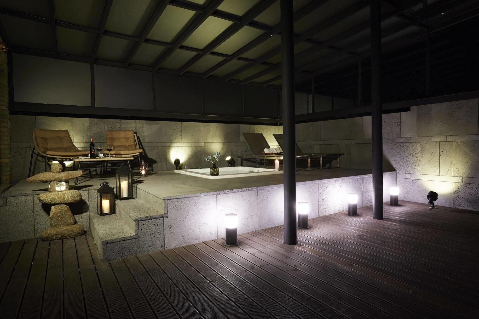 Chungbuk Inno City Namoo Hotel Eumseong Bagian luar foto